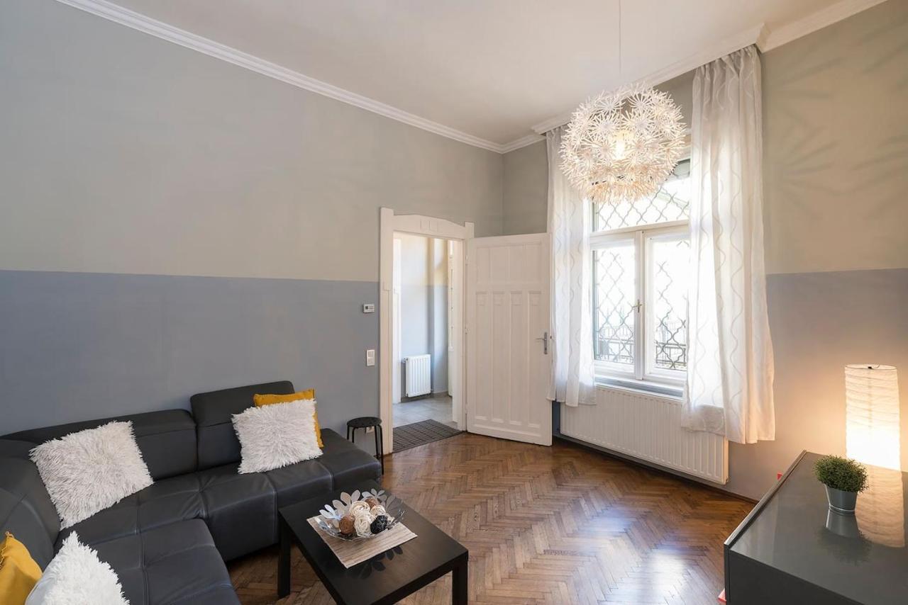 Váci Street Premier Apartment Budapeste Exterior foto
